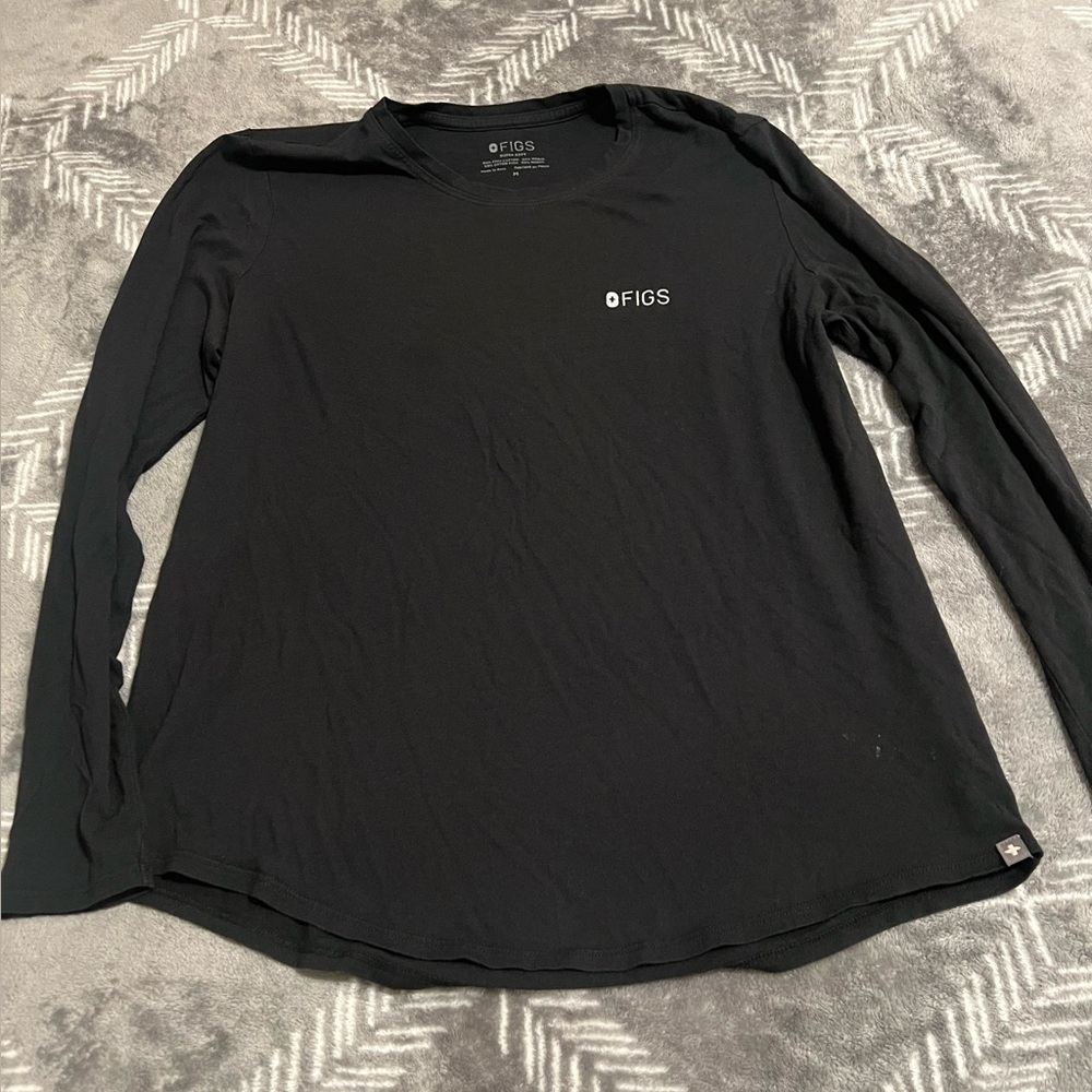 FIGS Black Long Sleeve Shirt